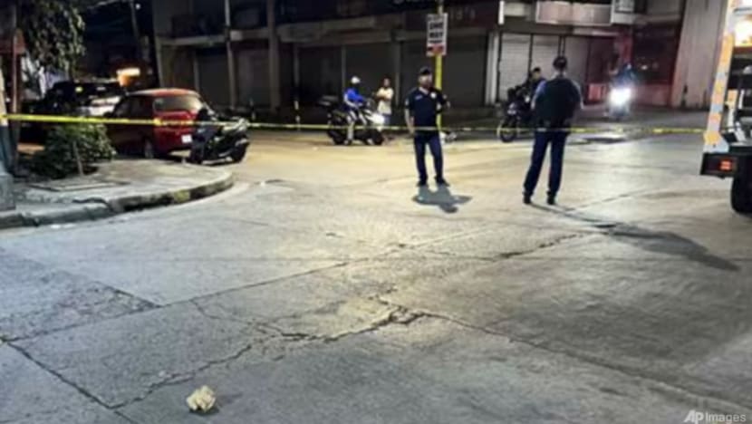 Polis Filipina buru pembunuh pelancong New Zealand Polis Filipina buru pembunuh pelancong New Zealand