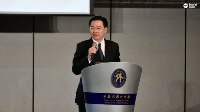 台湾外长：军方已做好准备 应对任何紧急情况