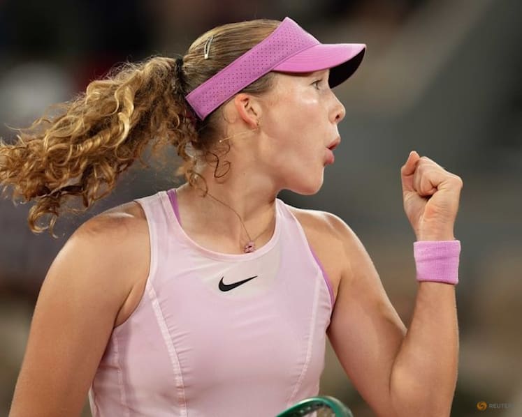 Andreeva overwhelms Cirstea for return to Roland Garros semi-finals