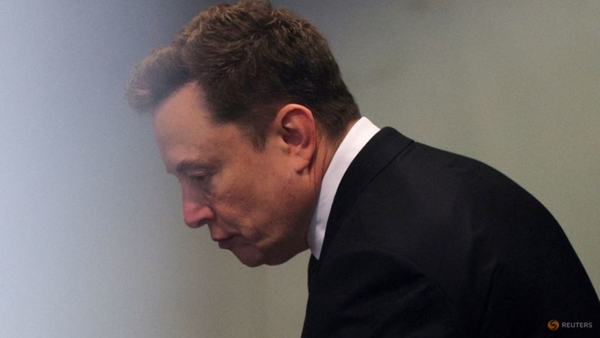 US judge will not rubber-stamp Elon Musk settlement with SEC