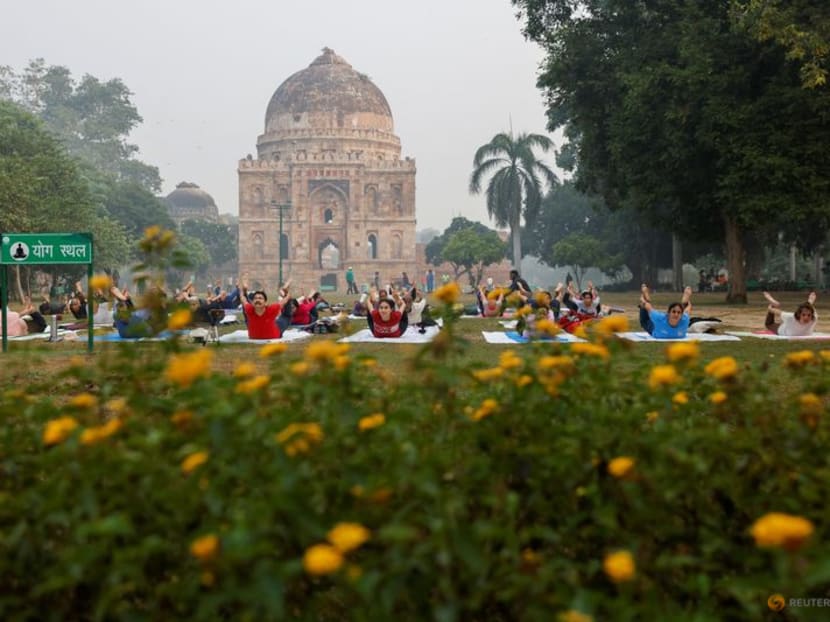 India's New Delhi blanketed by toxic haze, world's most polluted city again