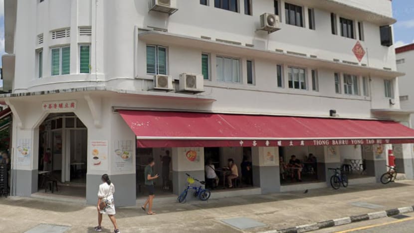 Tiong Bahru eatery, FairPrice outlet in Bukit Merah among places where Covid-19 cases had been while infectious