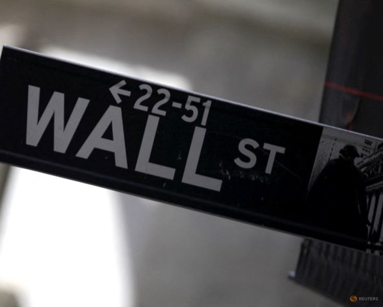 Stocks rise on AI-led earnings, France's 10-year bond yield hits 5%