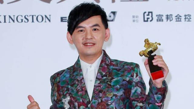 黄子佼陷财务危机？189万急售“私人空间”，内部激似自残现场！