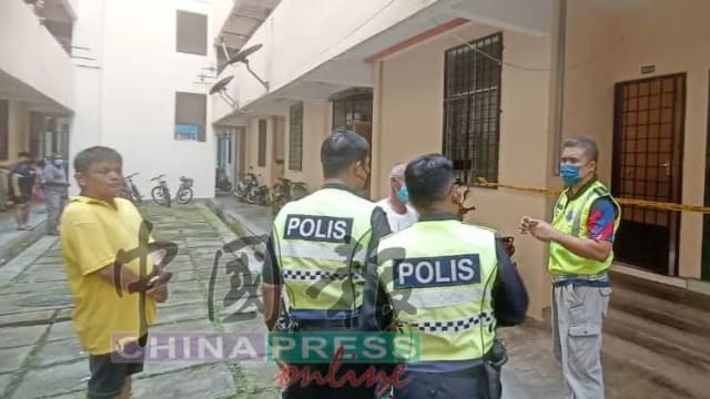 马国六旬父暴毙家中 身障儿伴尸三天后烧尸