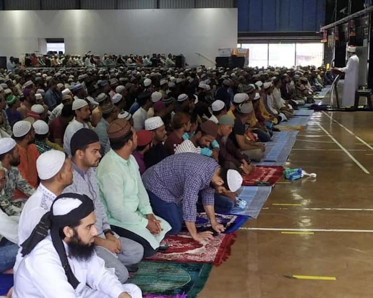 MUIS apologises for asking migrant workers to perform Hari Raya Puasa prayers in dorms
