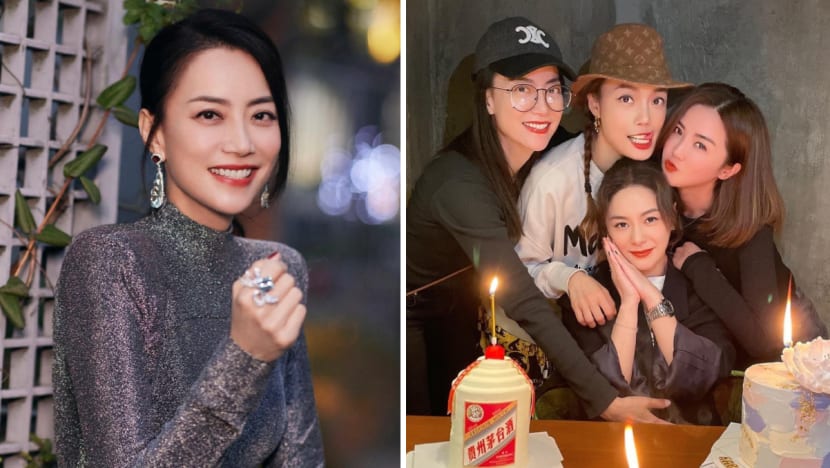 Mani Fok, Who's Joey Yung And Nicholas Tse's Manager, Quit Smoking After 20 Years For The Sake Of Her Daughter's Health Mani Fok, Who's Joey Yung And Nicholas Tse's Manager, Quit Smoking After 20 Years For The Sake Of Her Daughter's Health