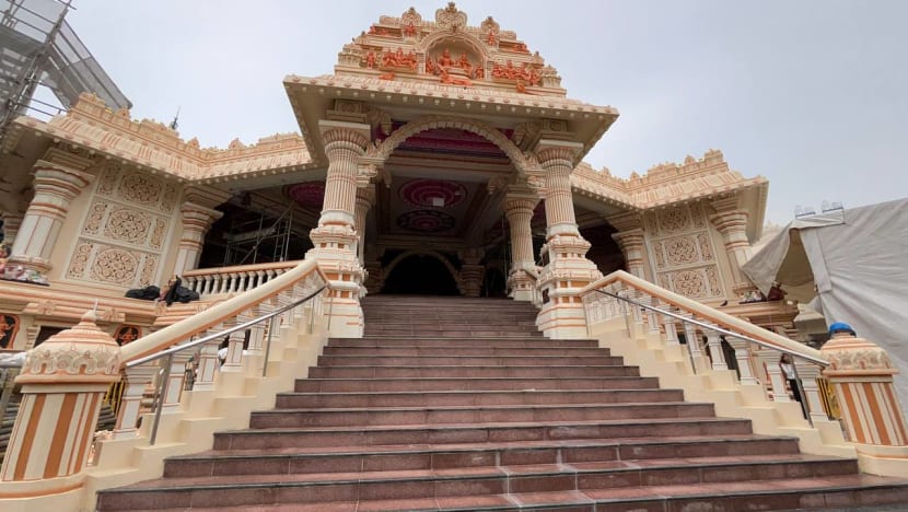 கேலாங் ஈஸ்ட் ஸ்ரீ சிவன் கோயில் மகா கும்பாபிஷேகம் - பக்தர்கள் என்ன எதிர்பார்க்கலாம்? கேலாங் ஈஸ்ட் ஸ்ரீ சிவன் கோயில் மகா கும்பாபிஷேகம் - பக்தர்கள் என்ன எதிர்பார்க்கலாம்?