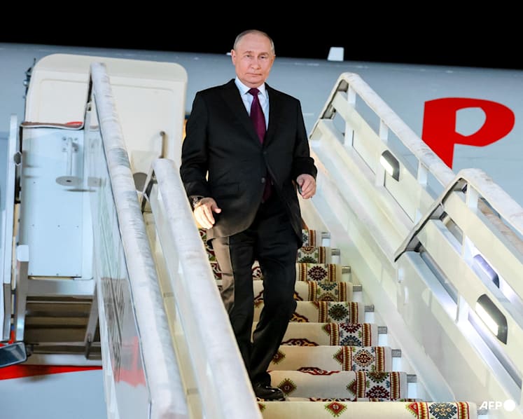 Putin offers help to Iran to end Middle East war ahead of CIS summit