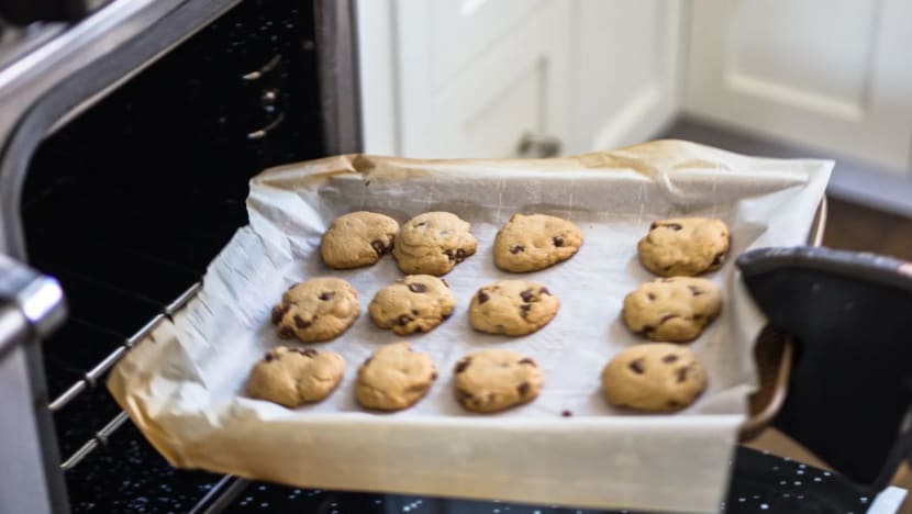 Home-based food businesses qualify for relief fund; curbs may be eased ‘in time for Hari Raya orders’, says Masagos