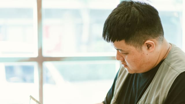 鸡蛋糕是我童年的总结　也是我能为这世界创造的快乐