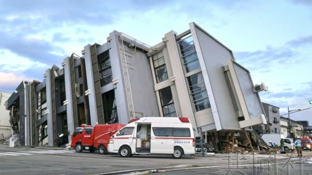 日本发生7.6级强震 至少48人死亡