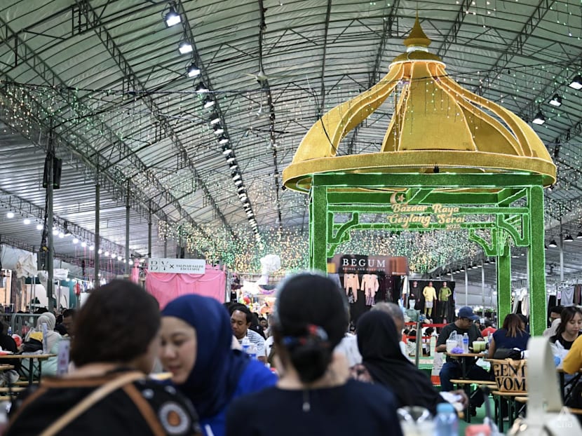 Ramadan bazaars return to Kampong Glam and Geylang Serai with hundreds of stalls and live performances
