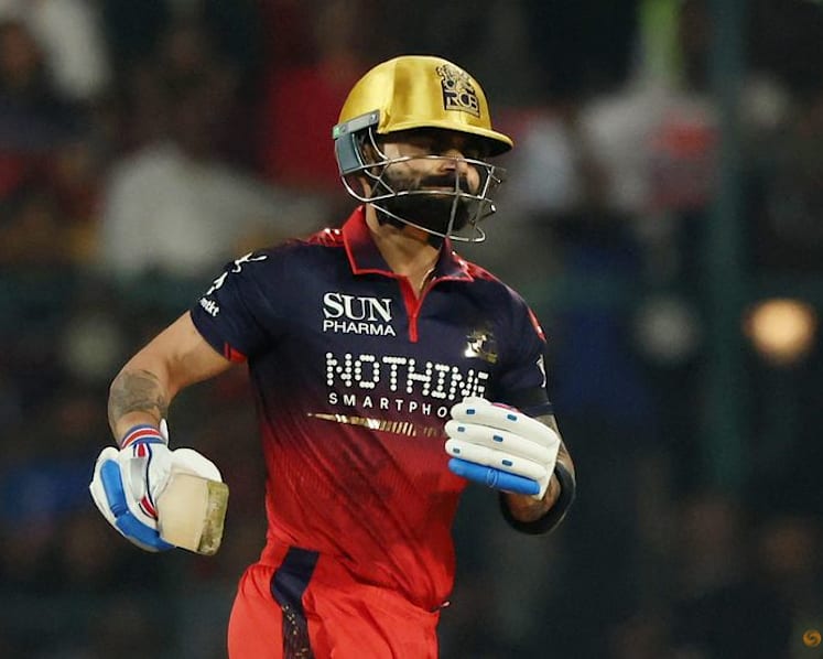 Kohli and Duffy star as defending champions RCB overpower Hyderabad