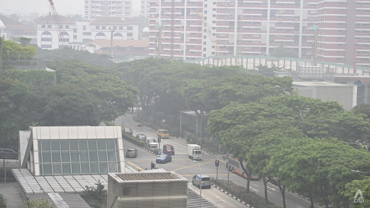PM2.5 readings high in 3 regions of Singapore as haze persists; air quality remains unhealthy across country
