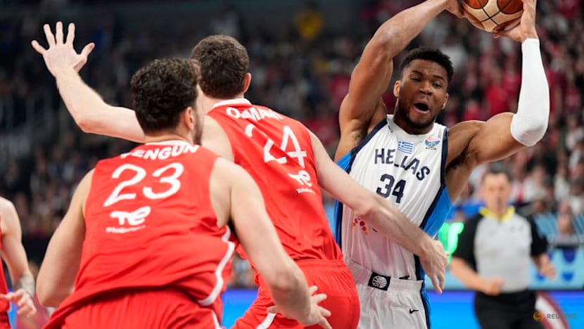 Turkey thrash Greece to reach Eurobasket final