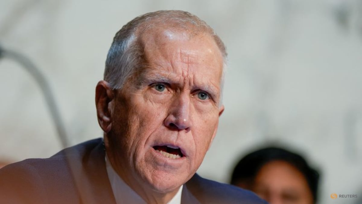 US Republicans, Democrats want Trump to reverse course on Russia diesel