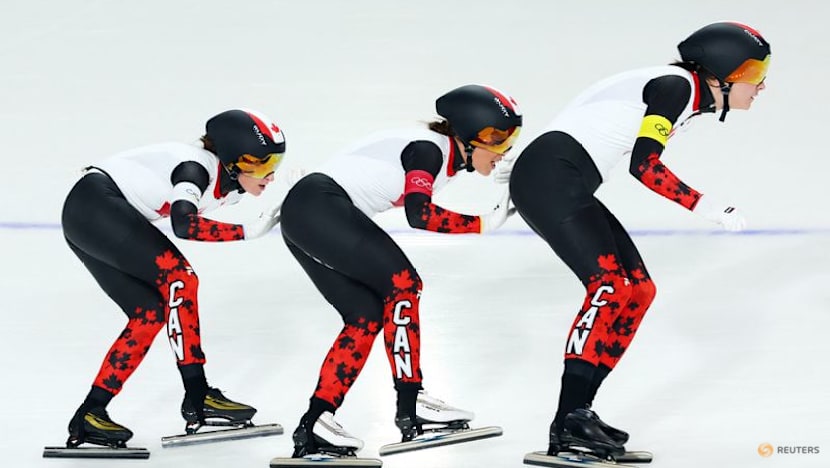 Speed skating-Canada's Weidemann, Maltais signal changing of the guard after team pursuit triumph