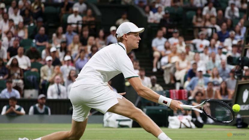 Sinner sees off qualifier Mochizuki for Wimbledon quarter-final spot