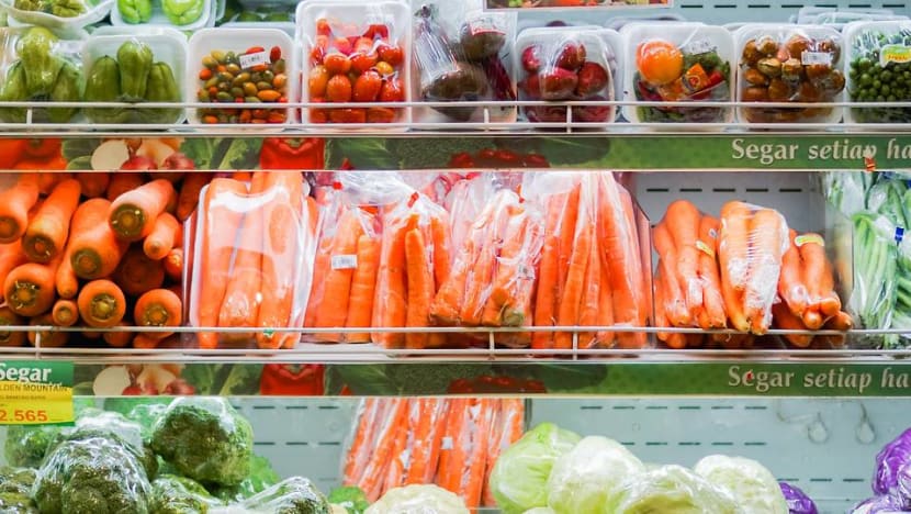 Could more be done to reduce plastic packaging waste in Singapore's supermarkets? 