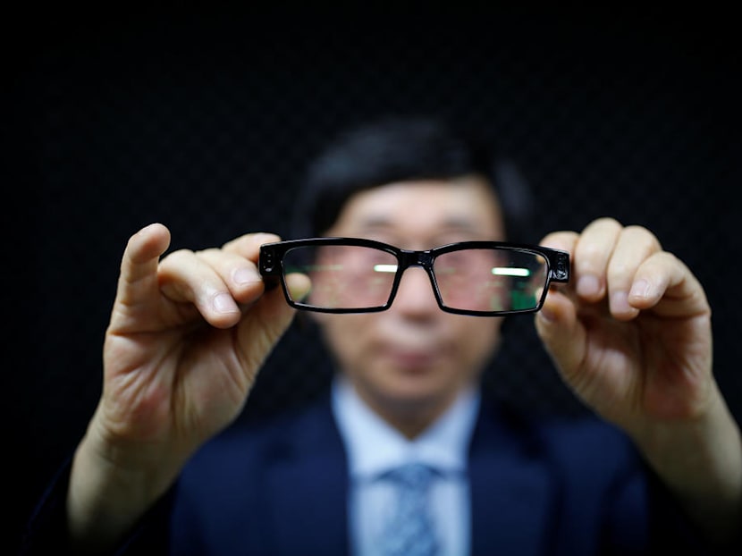 Using data to better treat eye diseases such as myopia