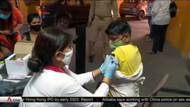 COVID-19 lockdown fatigue in India leads to 'revenge travel' | Video