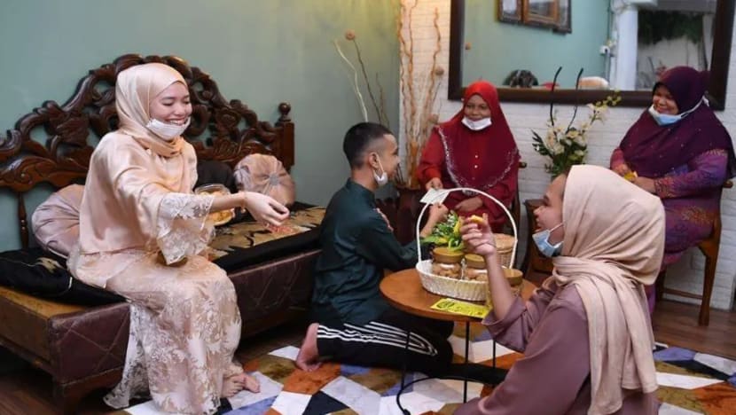 Tiada lagi ziarah Aidilfitri di M'sia selepas PKPB dikuatkuasakan semula