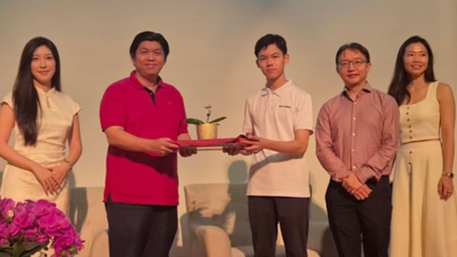 华侨中学语特与双文化课程双庆　逾400师生校友回校共庆