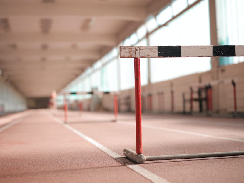 When obstacles become opportunities to work better