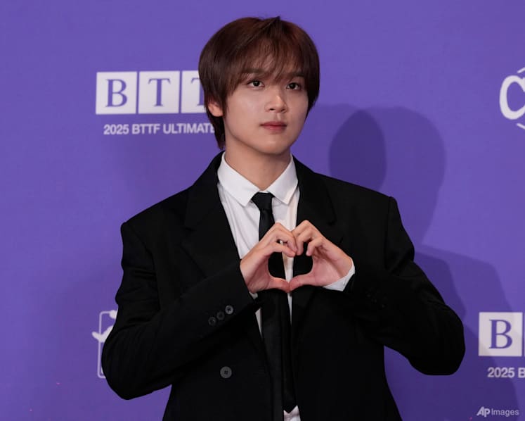 NCT’s Haechan mobbed by fans at airport amid dating rumours with influencer