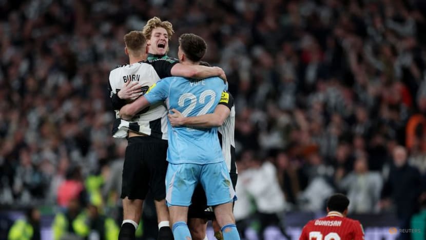 Newcastle end trophy drought with League Cup final win over Liverpool