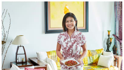 Ex-Beauty Queen Teo Ser Lee Hasn’t Eaten Carbs For 8 Years But Now Sells Glutinous Rice