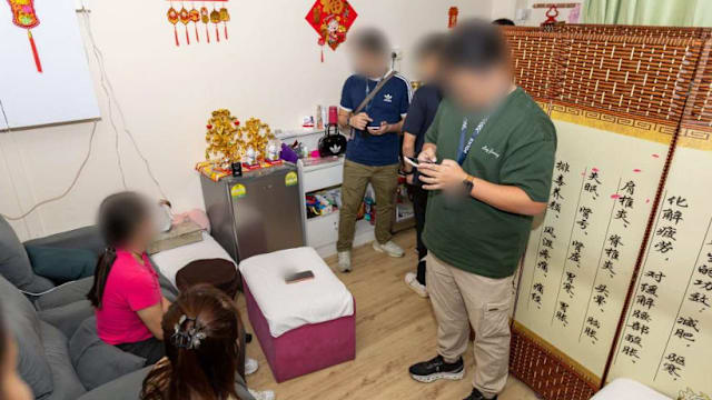 警方突击检查按摩院 七名女子涉违法行为接受调查