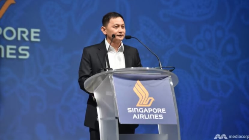 Gaji tahunan CEO SIA turun hampir 14% kepada S$7 juta meski catat keuntungan