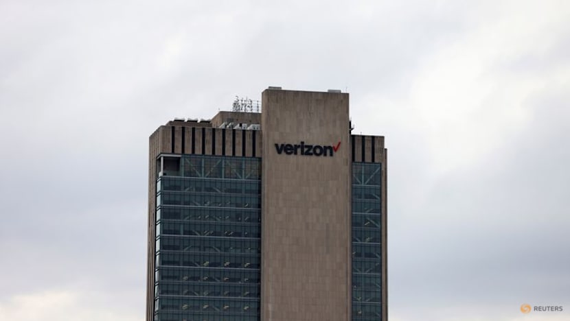 Verizon offers $20 credit to customers affected by massive wireless outage