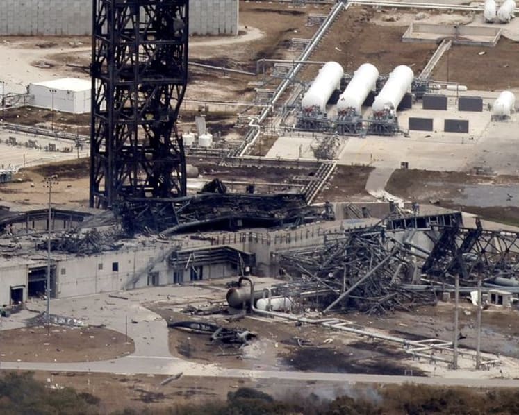 Blue Origin zeroes in on rocket engine issue as source of New Glenn explosion