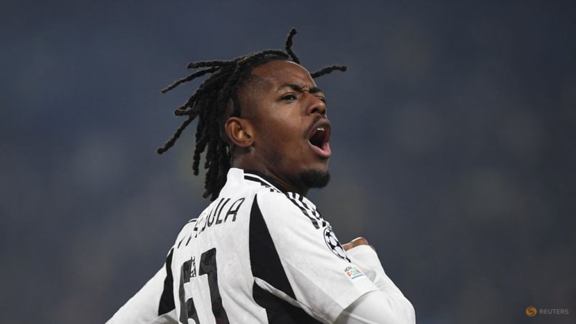 Late Mbangula strike gives Juventus 2-1 first-leg lead over PSV