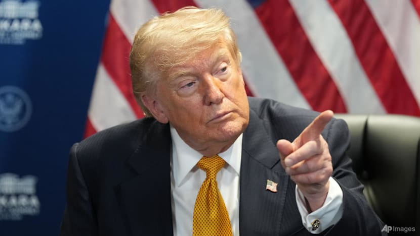 Trump fires Election Assistance Commission members ahead of midterms