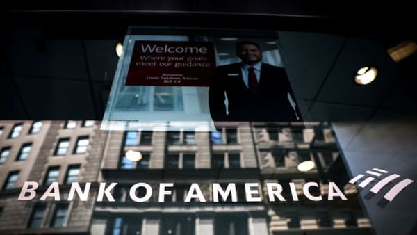 Some US banks explore venturing into crypto with joint stablecoin, WSJ reports - Channel News Asia (Picture 2)