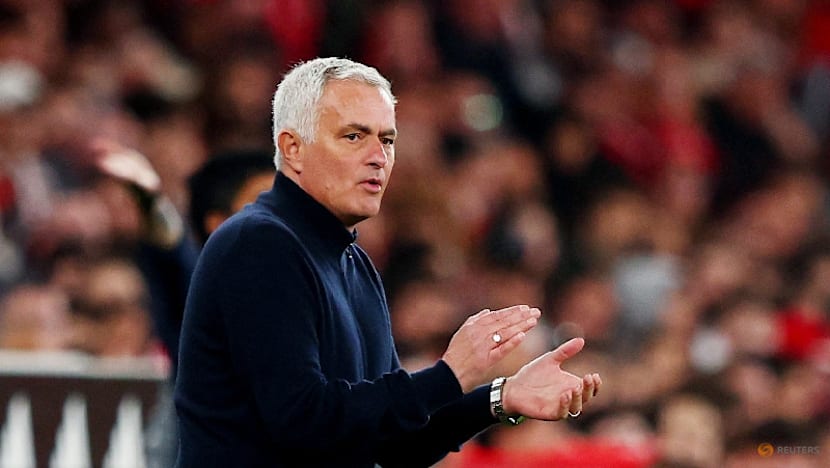Mourinho says will decide future by next week amid Real Madrid talks