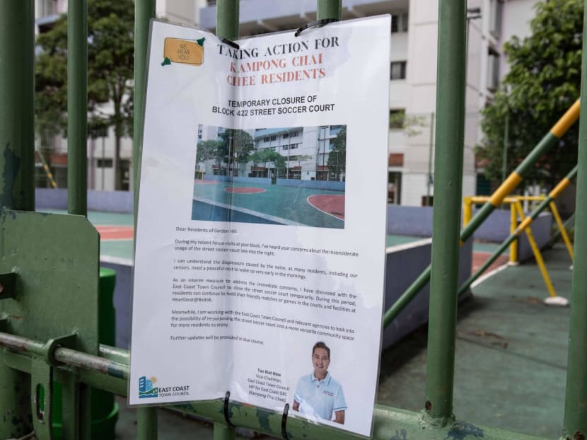 A notice to inform people of the temporary closure of a street soccer court at Block 422, Bedok North Road. A notice to inform people of the temporary closure of a street soccer court at Block 422, Bedok North Road.