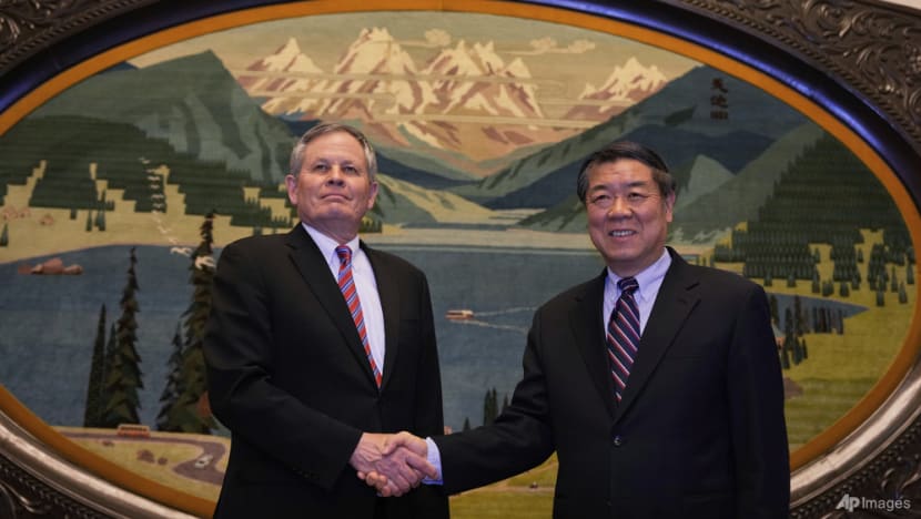 Pro-Trump senator Steve Daines meets China’s economy tsar He Lifeng amid mounting trade tensions Pro-Trump senator Steve Daines meets China’s economy tsar He Lifeng amid mounting trade tensions
