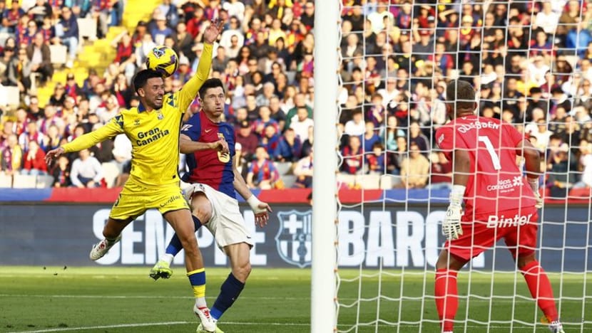 Barca suffer 2-1 loss to Las Palmas on club's 125th anniversary Barca suffer 2-1 loss to Las Palmas on club's 125th anniversary
