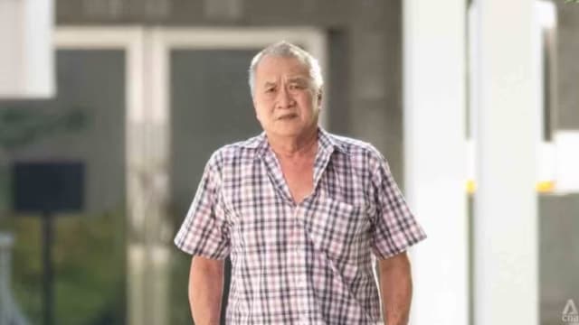 乘PMA被德士撞倒 阿叔举刀冲向司机被判入狱