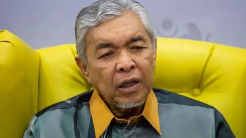 Ahmad Zahid beri bayangan sedia dicabar bagi jawatan Presiden UMNO Ahmad Zahid beri bayangan sedia dicabar bagi jawatan Presiden UMNO