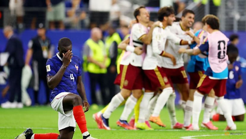 Spain choke the life out of France to reach World Cup final