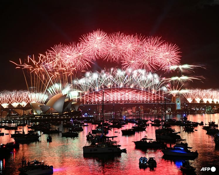 World welcomes 2026 after a year of Trump, truces and turmoil