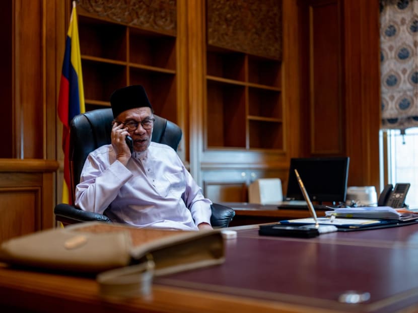 Soaring ringgit after Anwar's appointment as Malaysia's PM 'not sustainable': Analyst Soaring ringgit after Anwar's appointment as Malaysia's PM 'not sustainable': Analyst