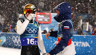 Ski Jumping-Jumpers voice frustration after snow ends super team final early