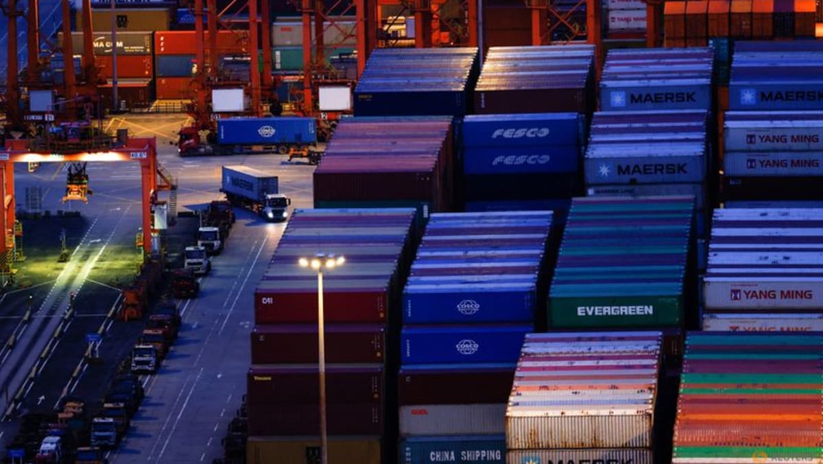 Global stocks rally after US and China pause tariff war, but uncertainty remains